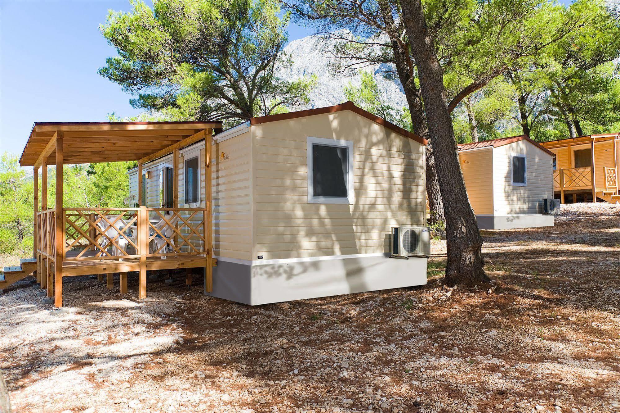 Mobile Homes Basko Polje Campground Baska Voda Luaran gambar