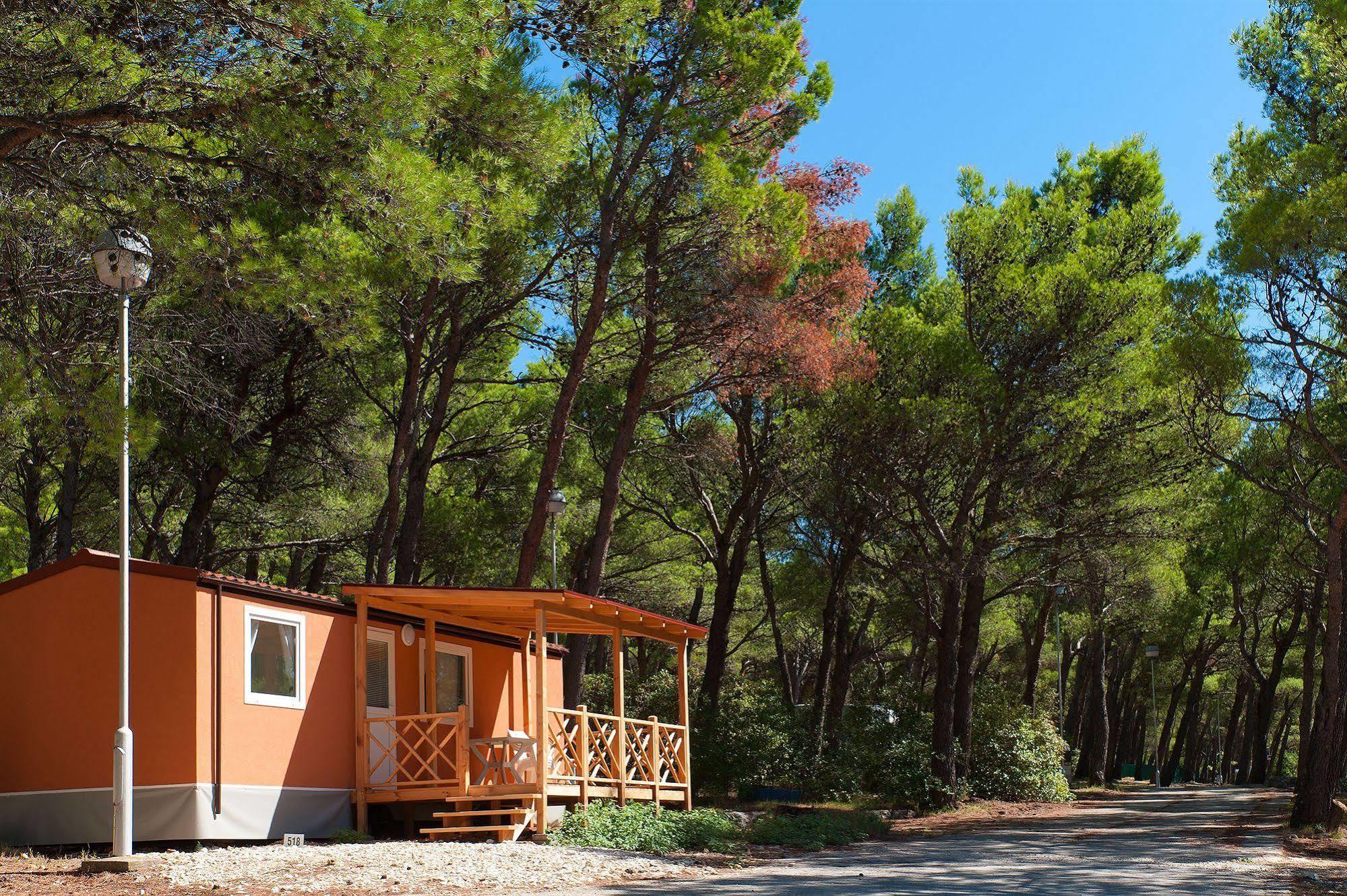 Mobile Homes Basko Polje Campground Baska Voda Luaran gambar